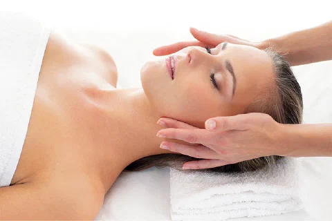 Beauty School Salon image